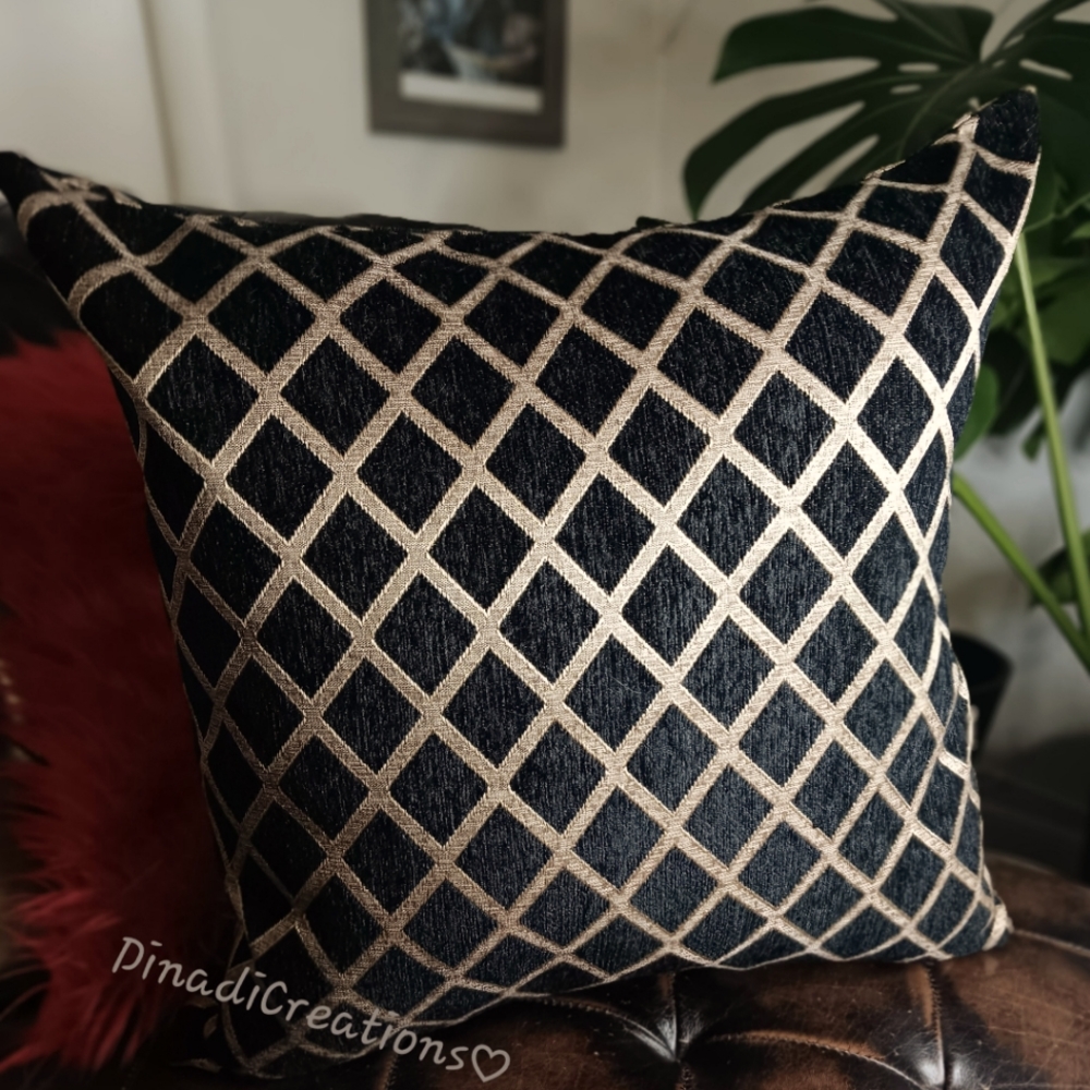 Luxury cushion cover